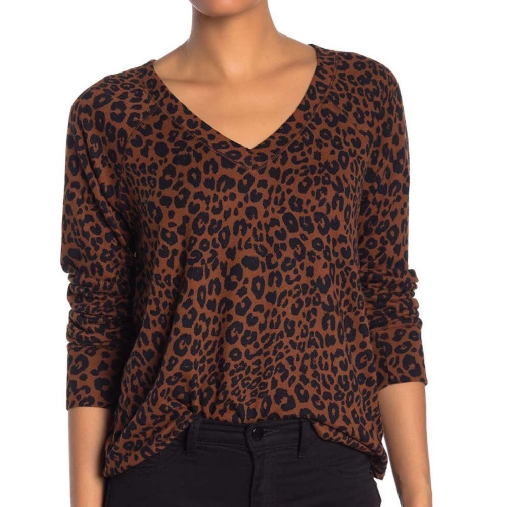 Sanctuary Leopard-print V-neckline knit sweater NWT